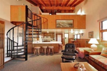 Colonial Village 1, 65th St. - Non-Group Rental