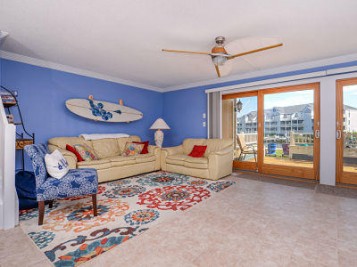 Heron Harbour 210-1